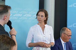 Spannende politische Diskussionen bei CDU-Veranstaltung im Autohaus