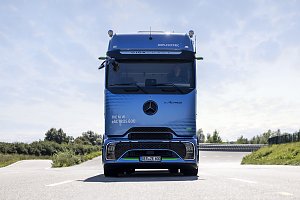 Daimler Truck stellt CO2-neutralen Fernverkehr in den Mittelpunkt der IAA Transportation 2024