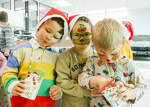 Ein weihnachtliches Abenteuer für die Frösche des DRK-Kindergartens Sonnenschein