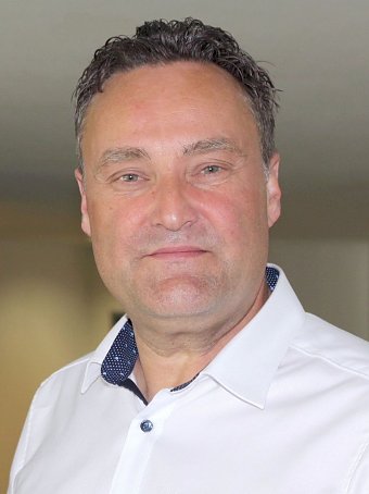 Andr&eacute; Peter