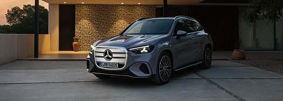 Der neue Mercedes-Benz GLC 400 4MATIC mit EQ Technologie. Energieverbrauch kombiniert: 14,9-18,8 kWh/100 km | CO2-Emissionen kombiniert: 0 g/km | CO2-Klasse: A [1] Exterieur: AMG Line; lavender silver [1] Die Angaben sind vorl&auml;ufig. Es liegen bislang weder best&auml;tigte Werte von einer amtlich anerkannten Pr&uuml;forganisation noch eine EG-Typgenehmigung noch eine Konformit&auml;tsbescheinigung mit amtlichen Werten vor. Abweichungen zwischen den Angaben und den amtlichen Werten sind m&ouml;glich.